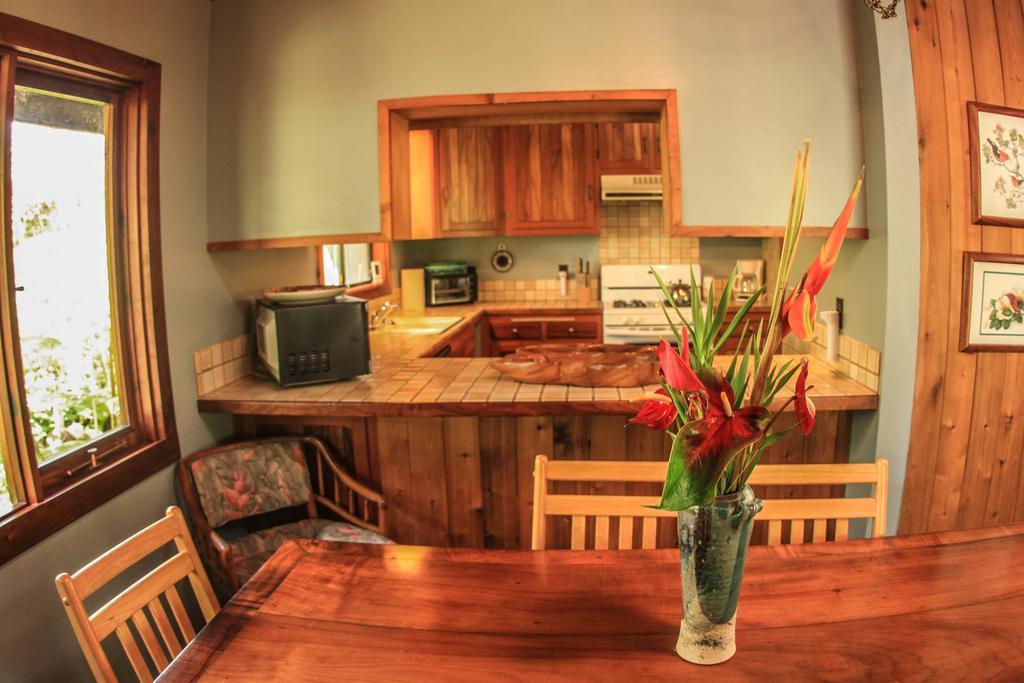 Volcano Village Lodge Rom bilde